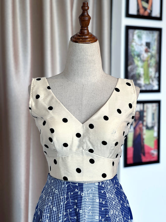 Ivory in Dots